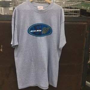 Vintage 90s Disneyland Grad Night 1999
Souvenir T